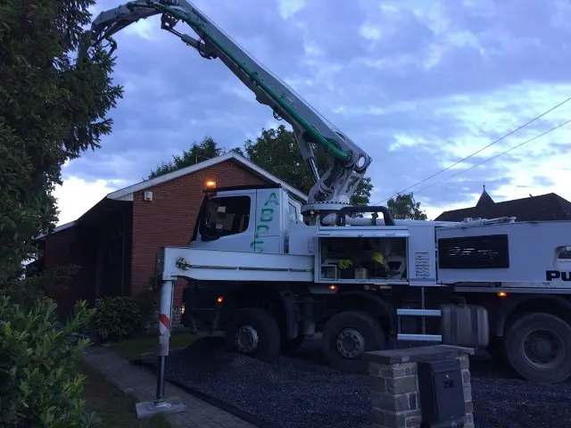 La pompe à béton est prête… et nous aussi !