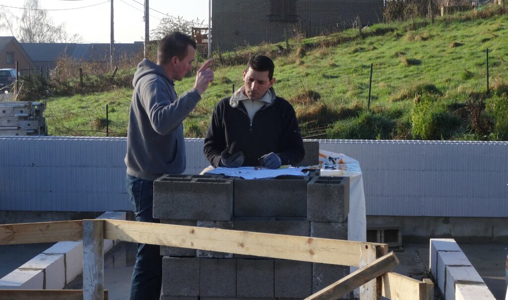Begeleiding op de bouwplaats.